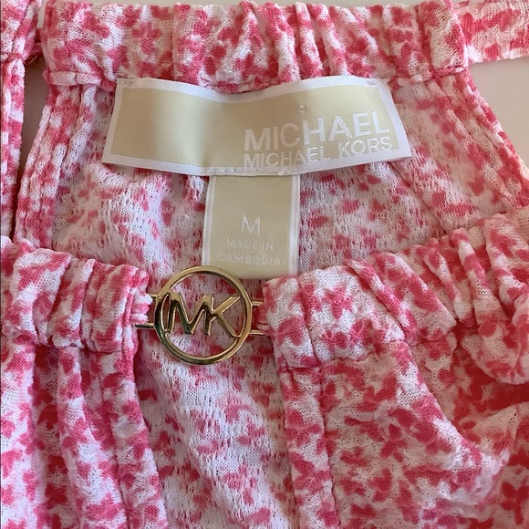 Michael Kors Camelia Rose sleeveless top. - Picture 5 of 6
